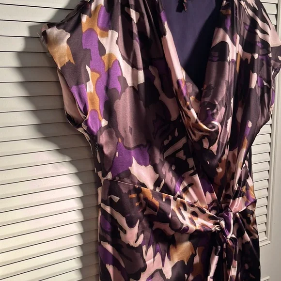 Dress, Escada, Silk LowCut, Slinky , Side Tie! Size 12-14, ( 44) Lined! 5 Star ! - Picture 6 of 6